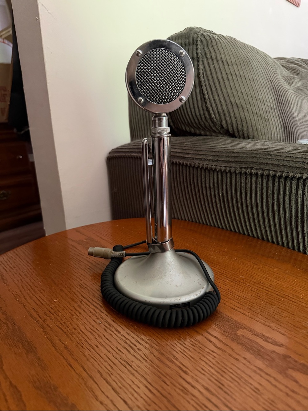 Classic Silver Desktop Microphone with Weighted Base - Silver